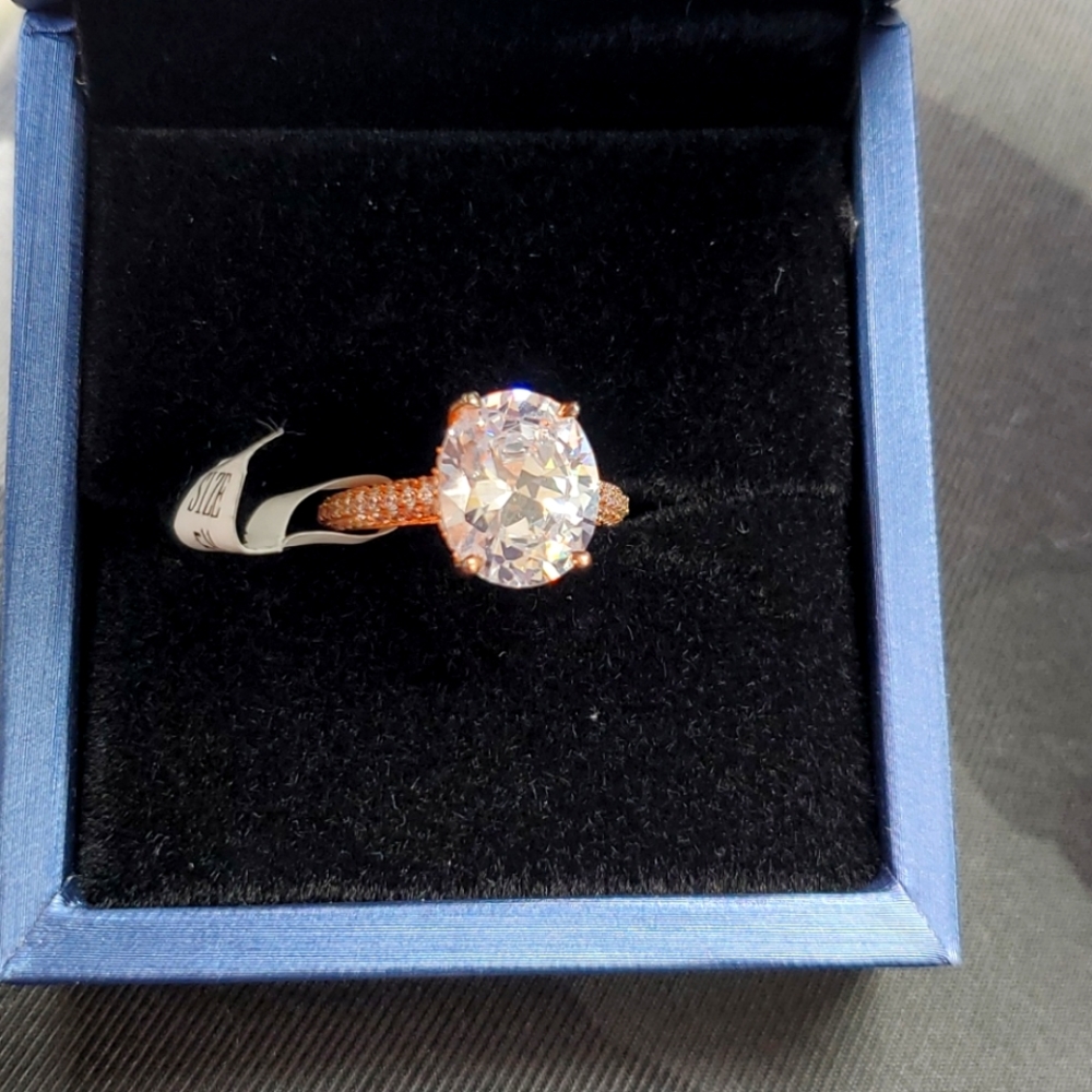 ITALO JEWELRY RING